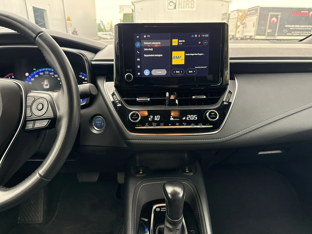 Toyota Corolla - Zdjęcie 22