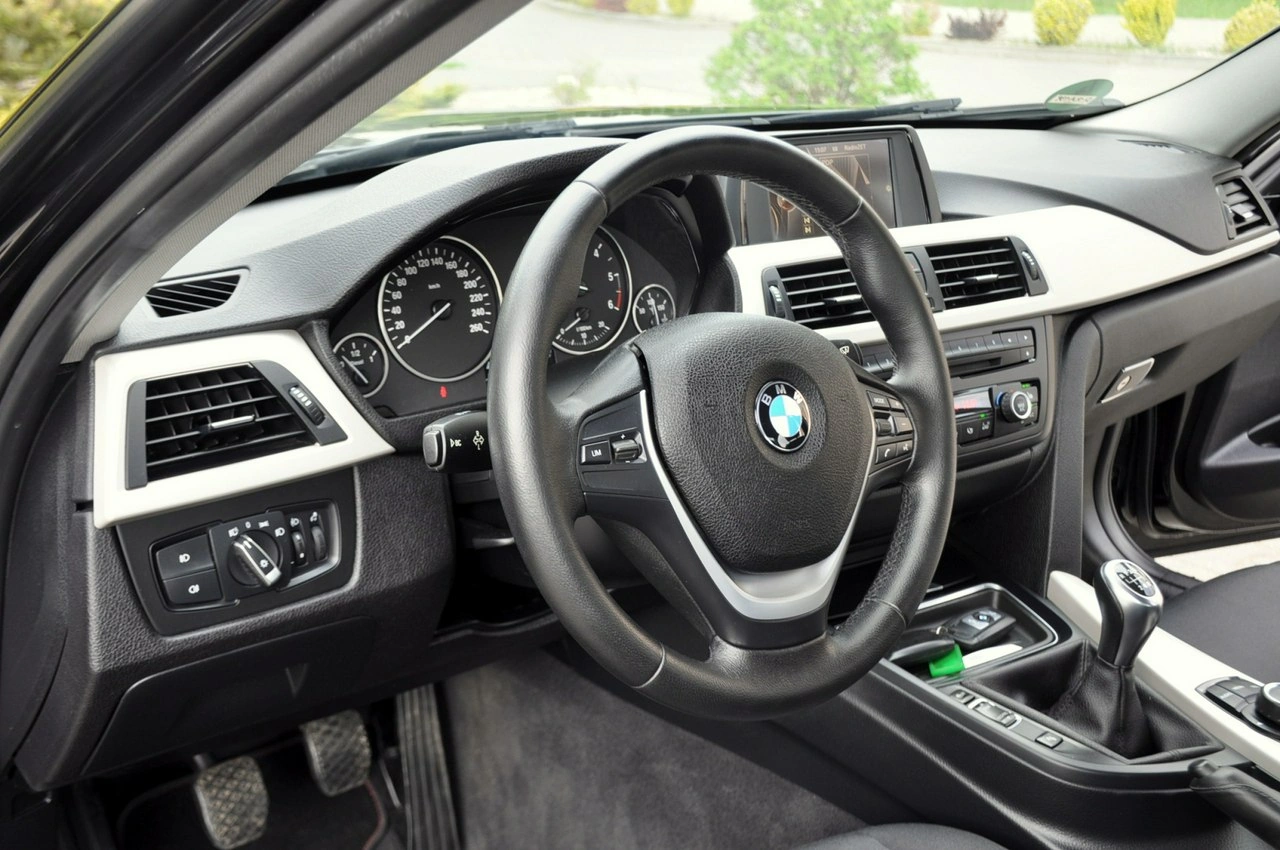 BMW 318 - Zdjęcie 20