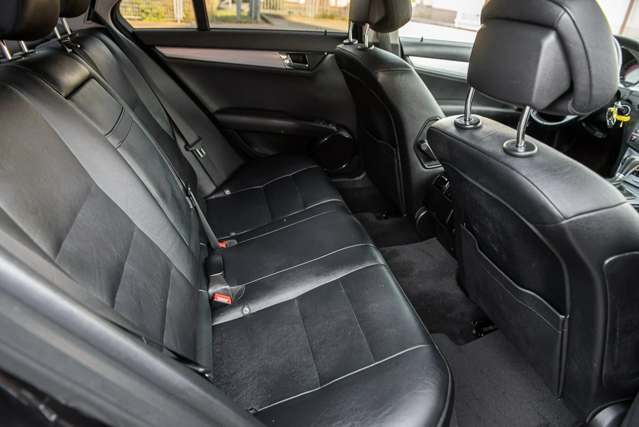 Mercedes C 350 - Zdjęcie 7