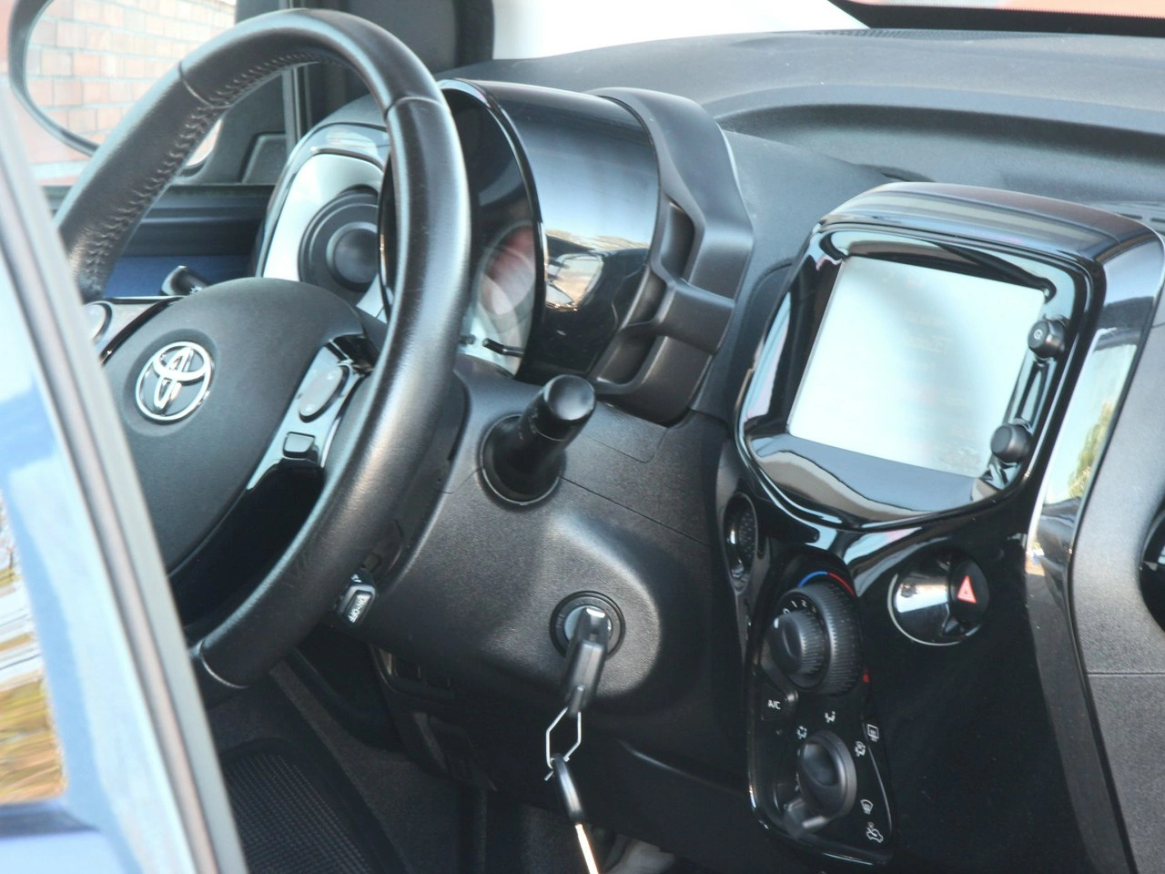 Toyota Aygo - Zdjęcie 29