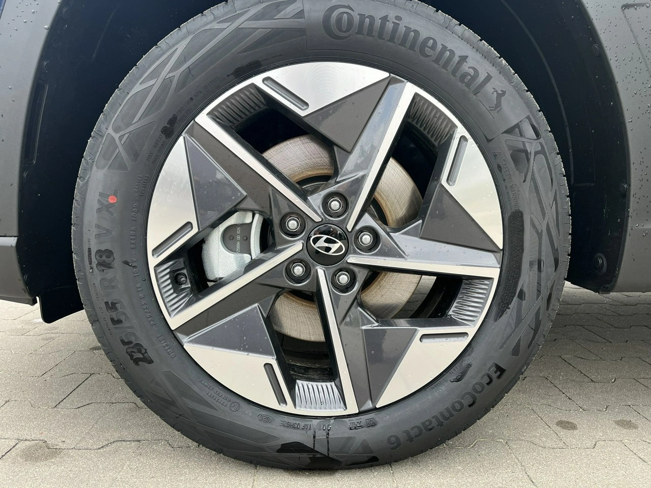 Hyundai Tucson - Zdjęcie 18