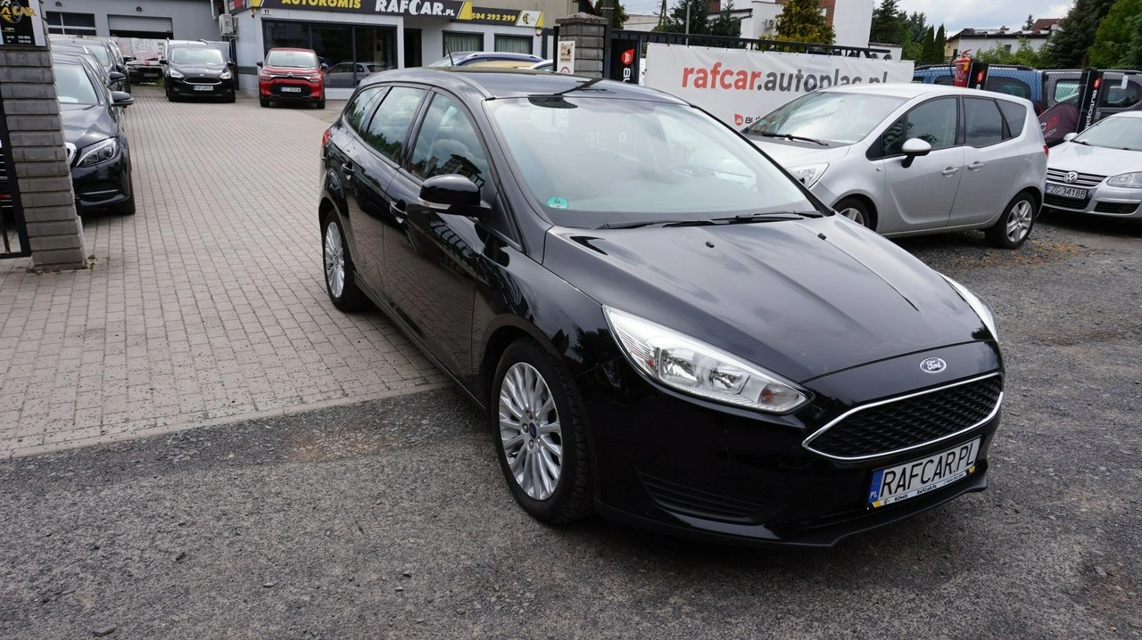 Ford Focus - Zdjęcie 2