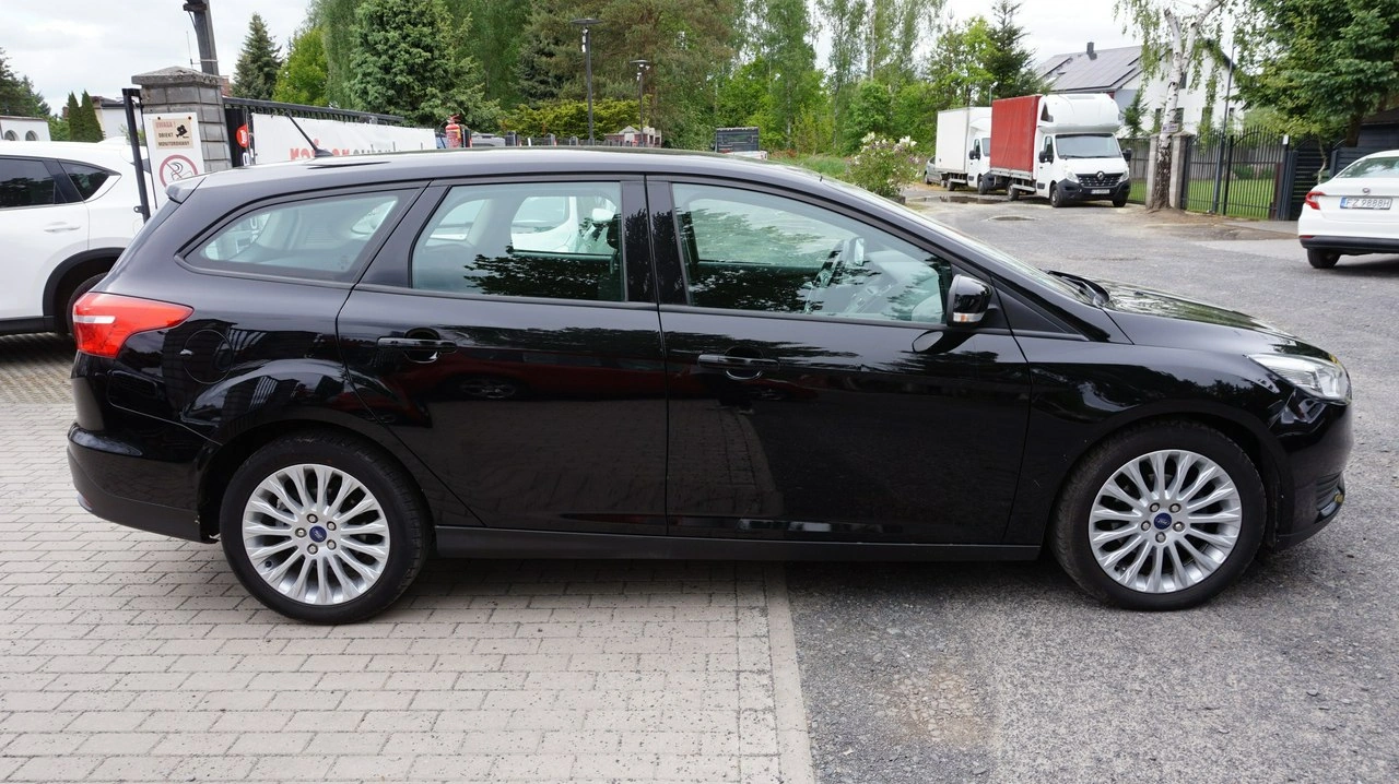 Ford Focus - Zdjęcie 3