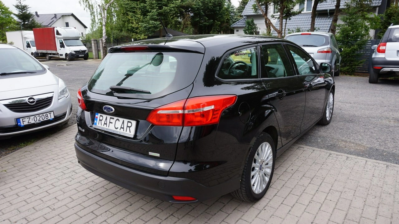 Ford Focus - Zdjęcie 4