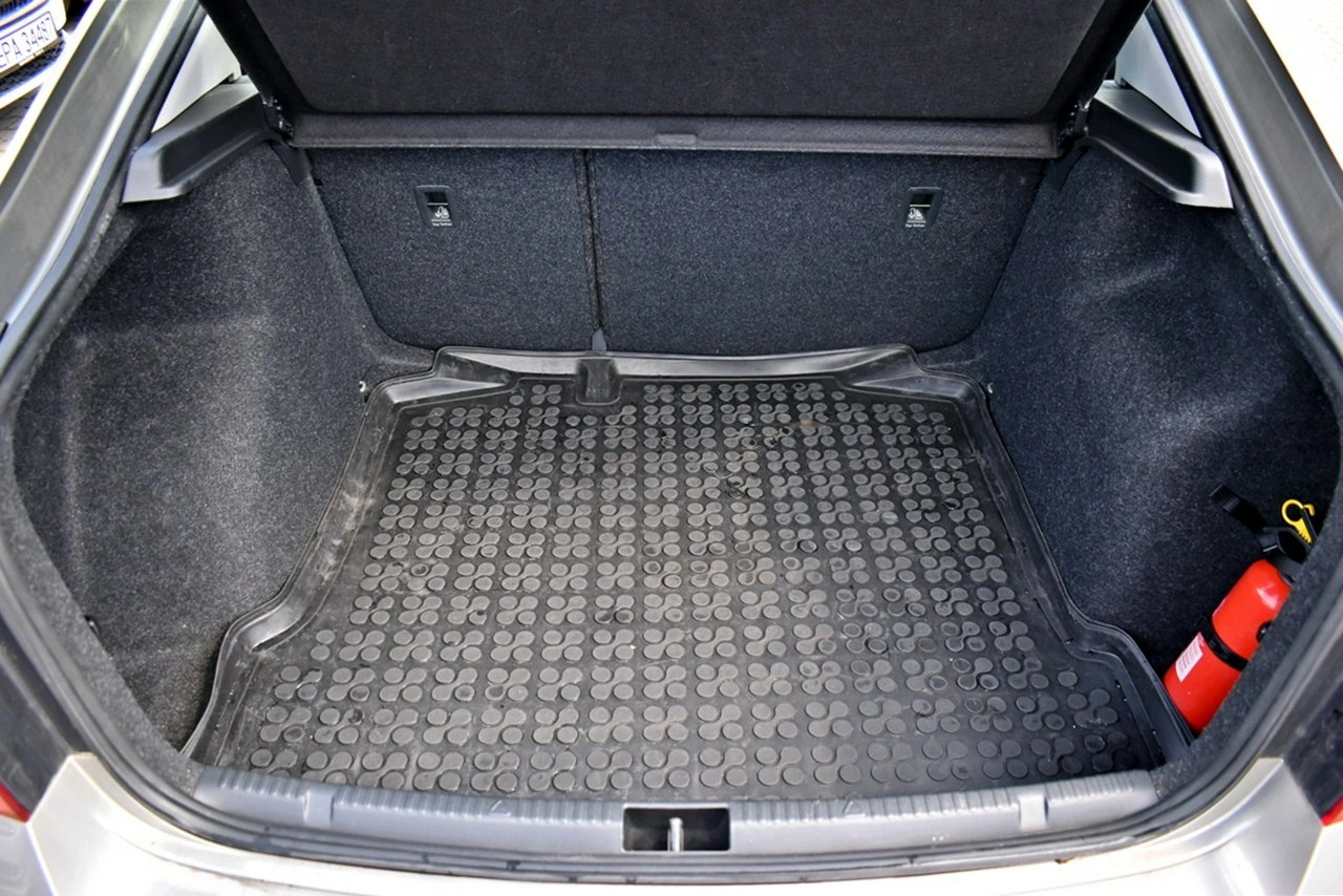 Skoda RAPID - Zdjęcie 19