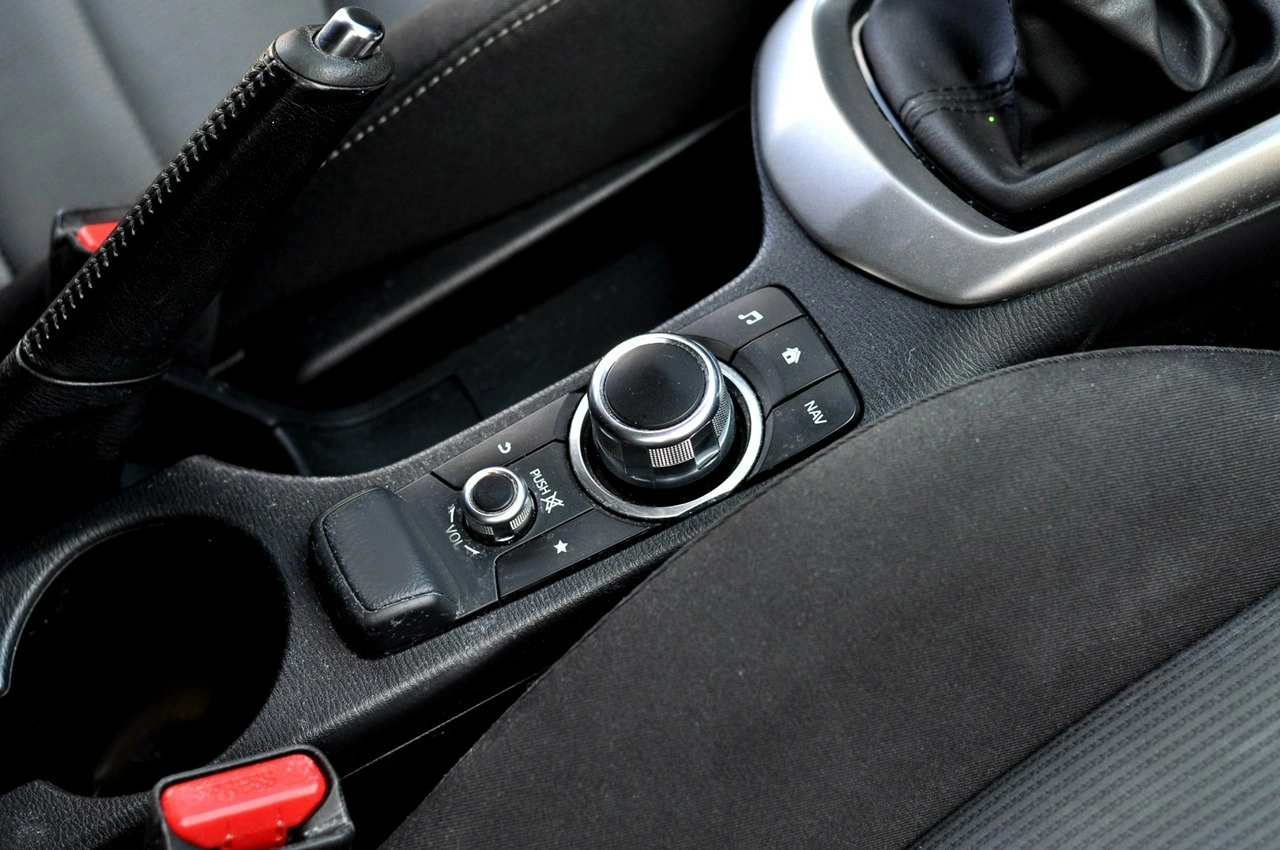 Mazda CX-3 - Zdjęcie 12