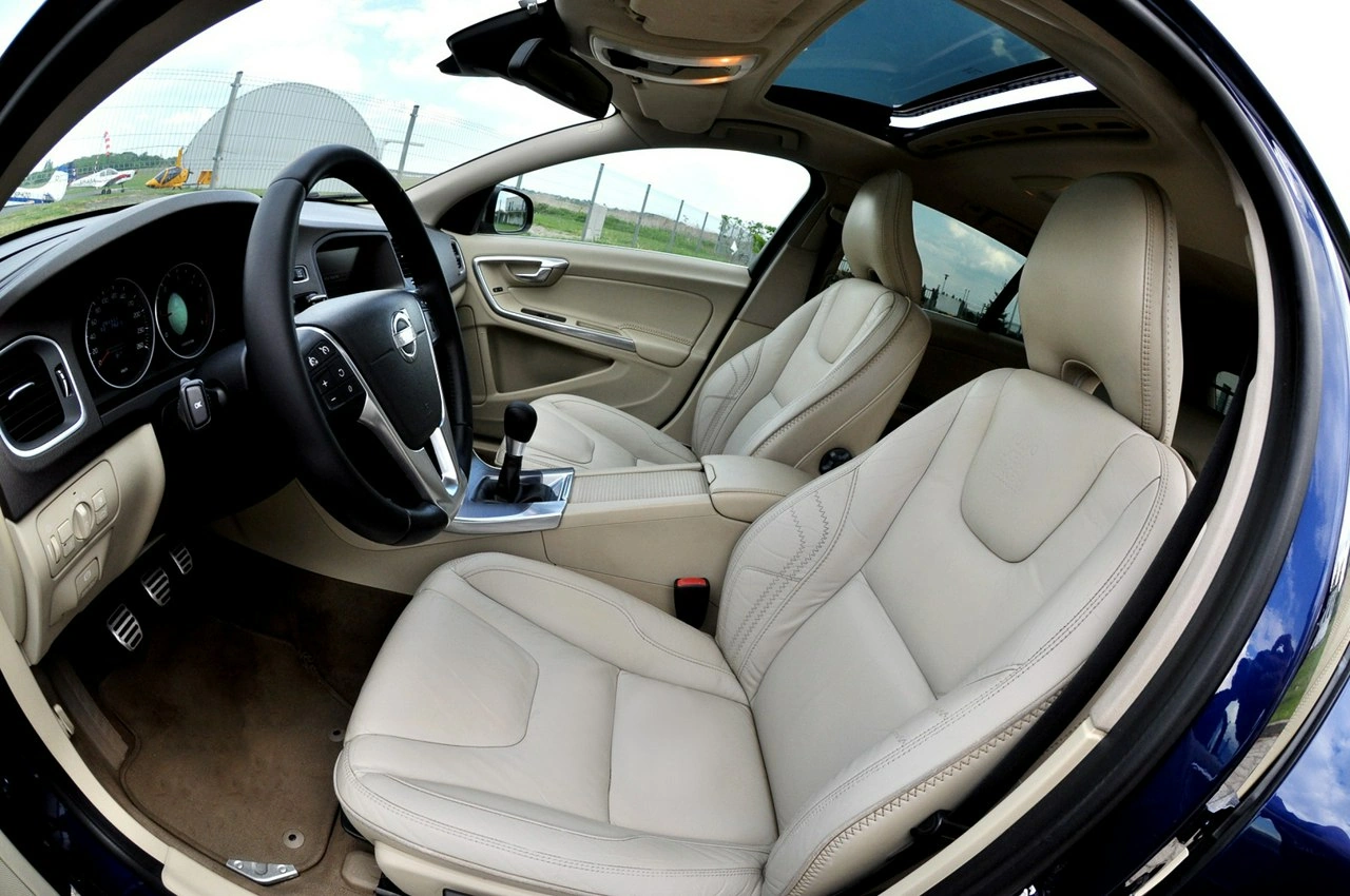 Volvo V60 - Zdjęcie 6