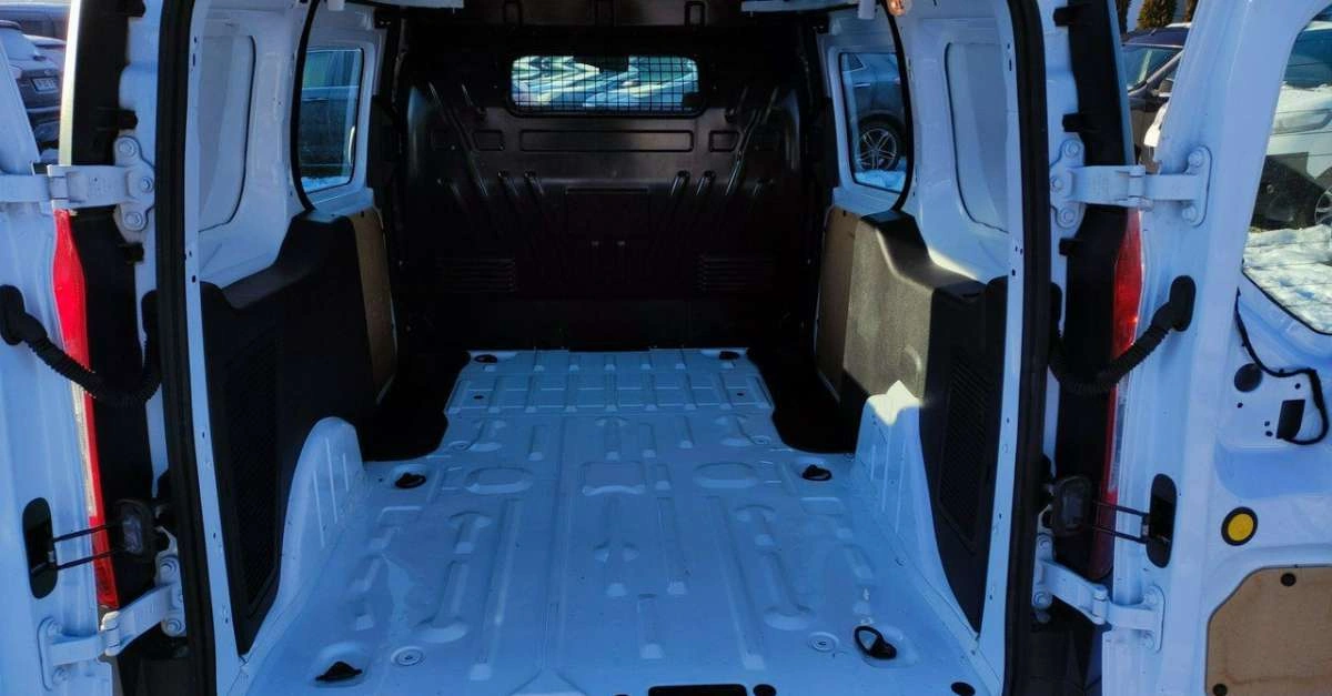 Ford Transit Connect - Zdjęcie 23