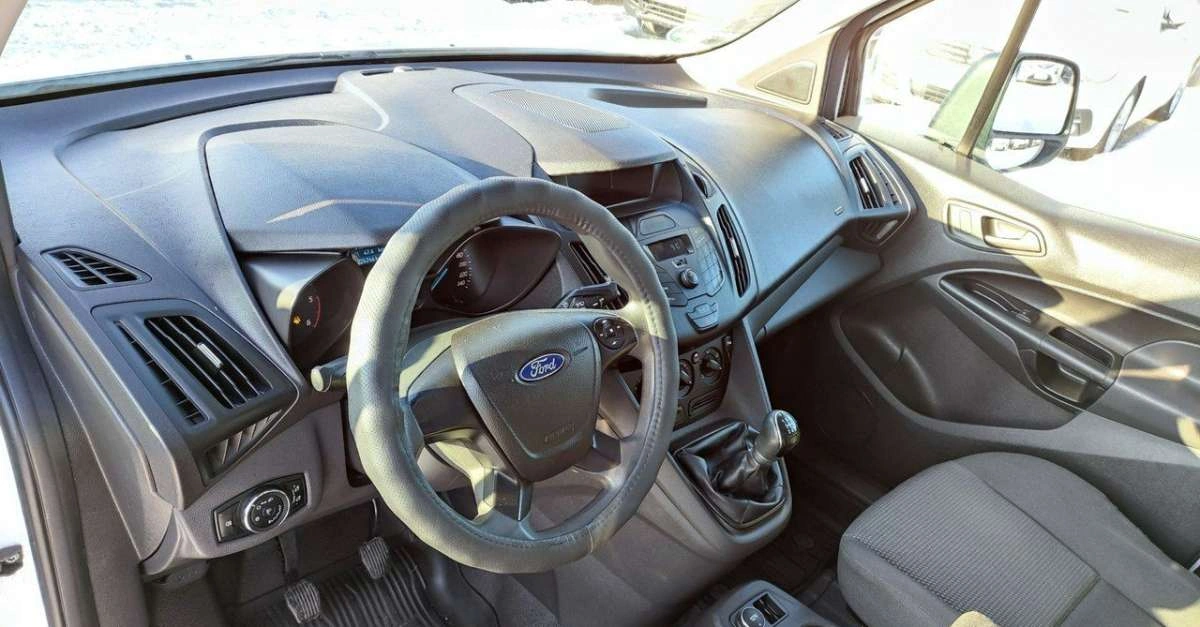 Ford Transit Connect - Zdjęcie 27