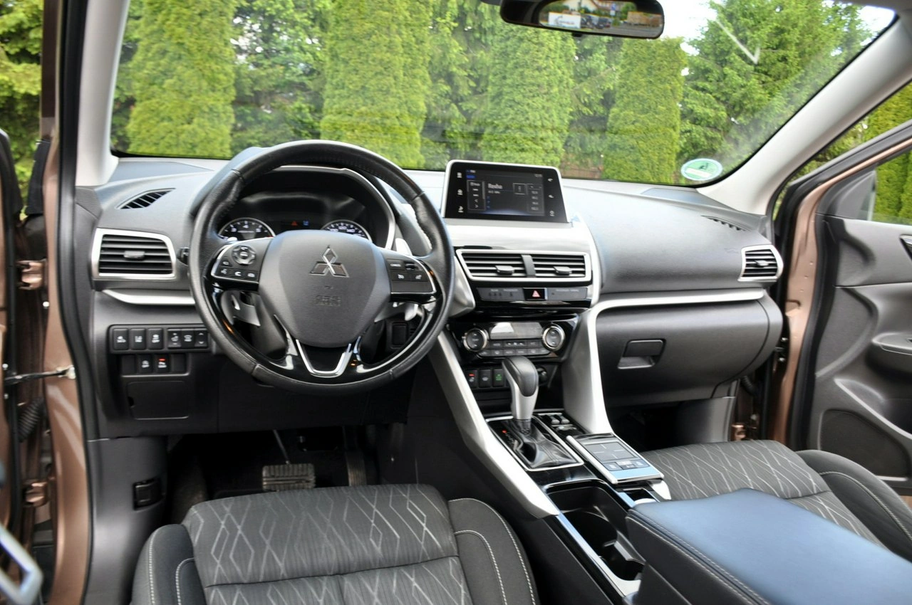 Mitsubishi Eclipse Cross - Zdjęcie 27