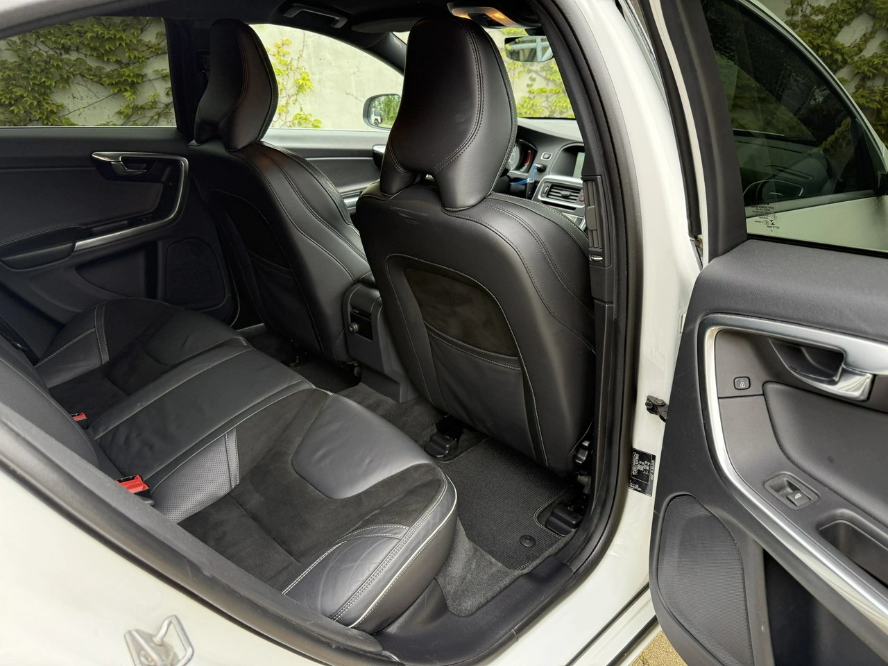 Volvo S60 - Zdjęcie 9