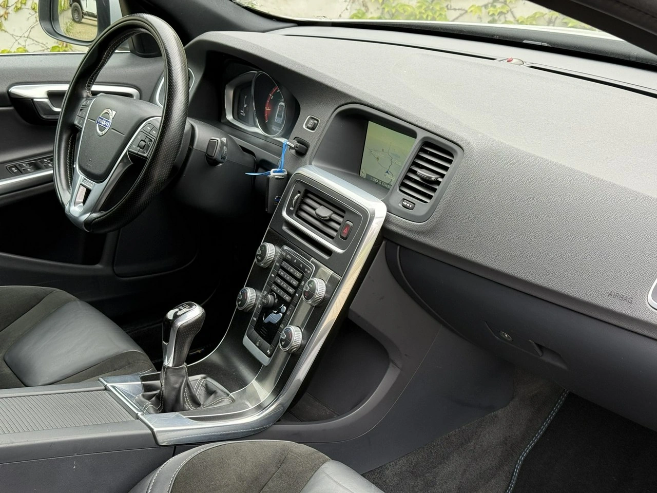 Volvo S60 - Zdjęcie 10