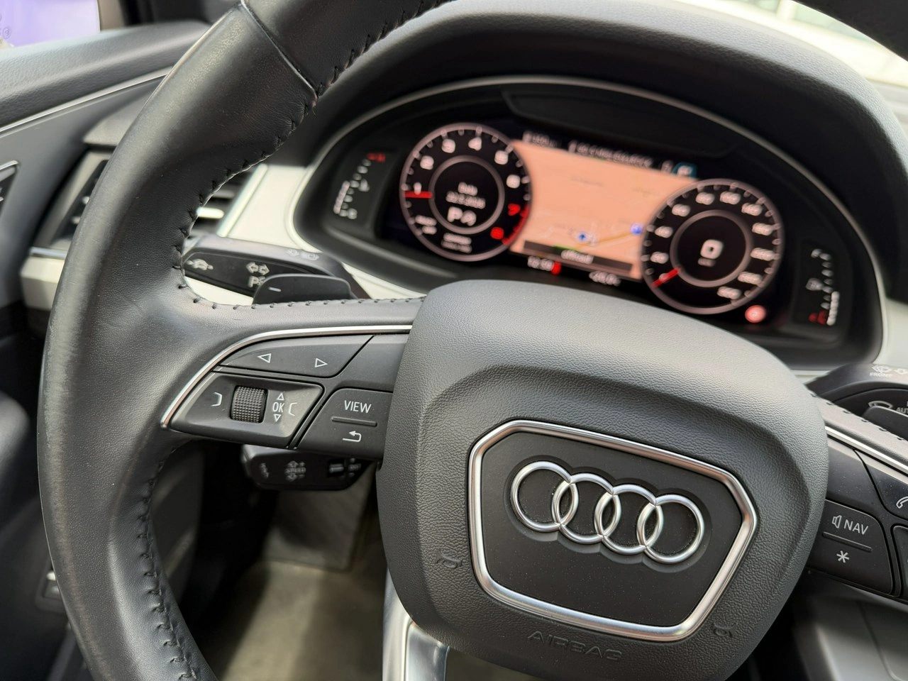 Audi Q7 - Zdjęcie 17