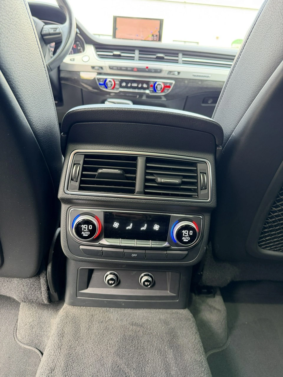 Audi Q7 - Zdjęcie 33