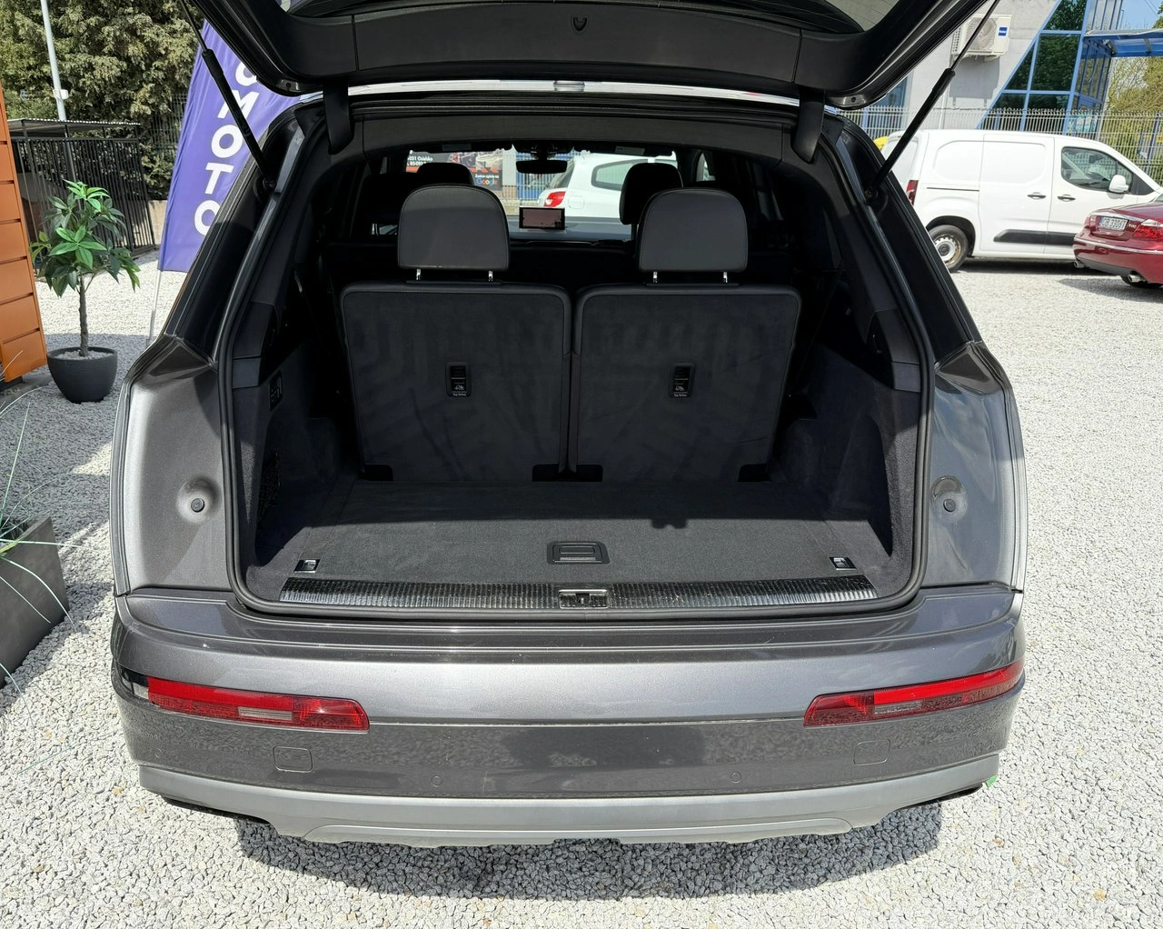 Audi Q7 - Zdjęcie 37