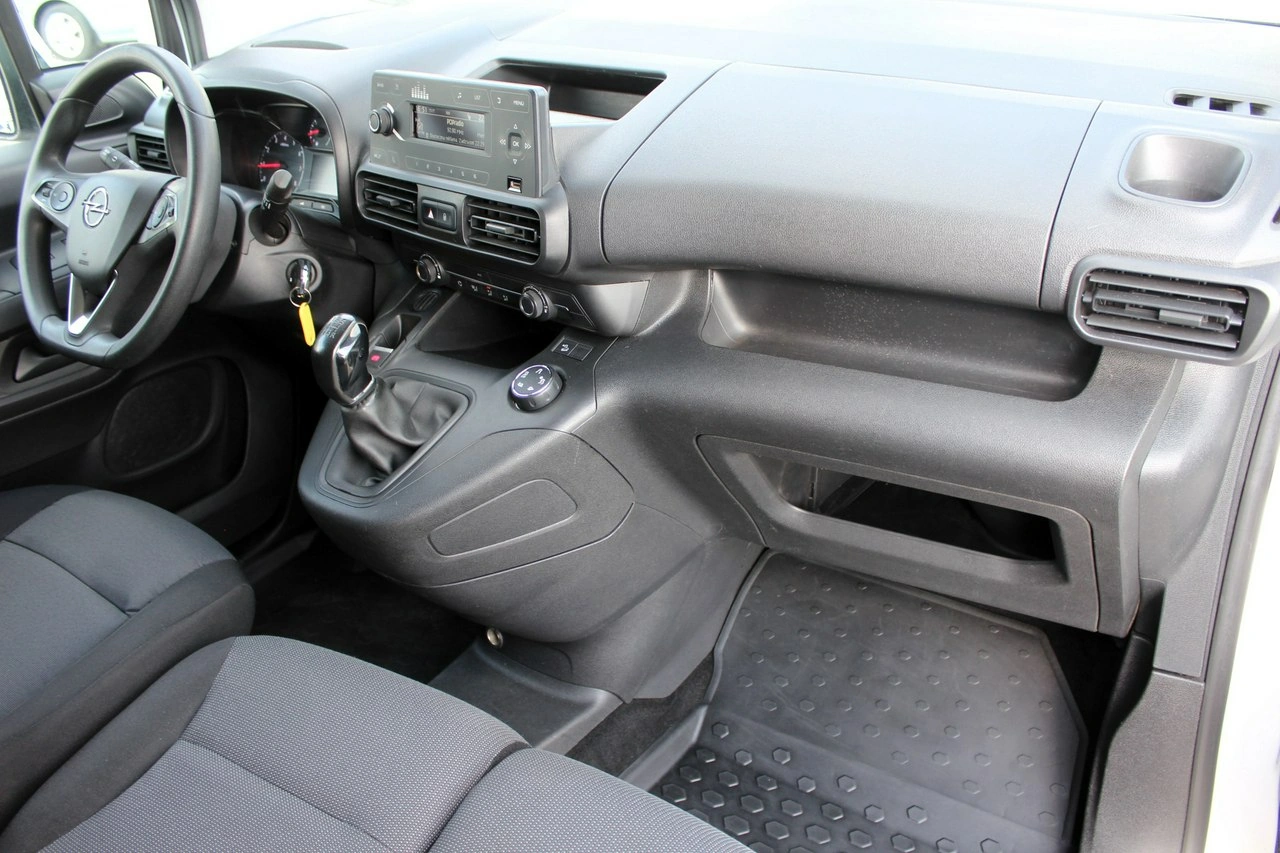 Opel Combo - Zdjęcie 10