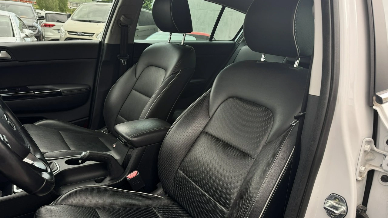 Kia Sportage - Zdjęcie 13