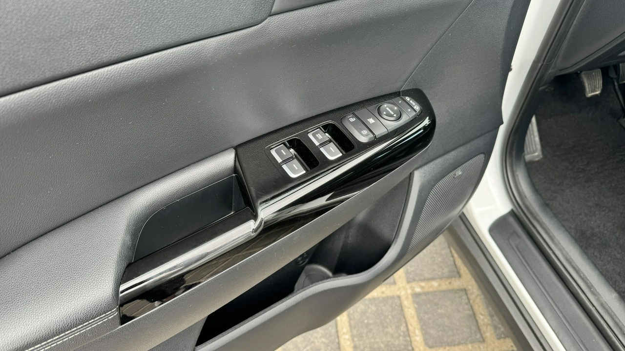 Kia Sportage - Zdjęcie 33