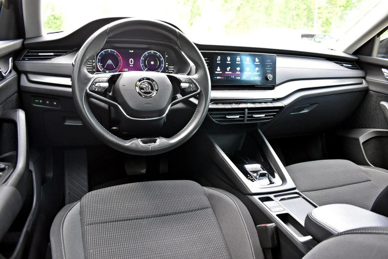 Skoda Octavia - Zdjęcie 12