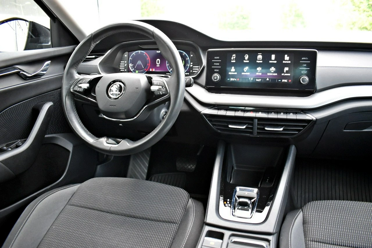 Skoda Octavia - Zdjęcie 16