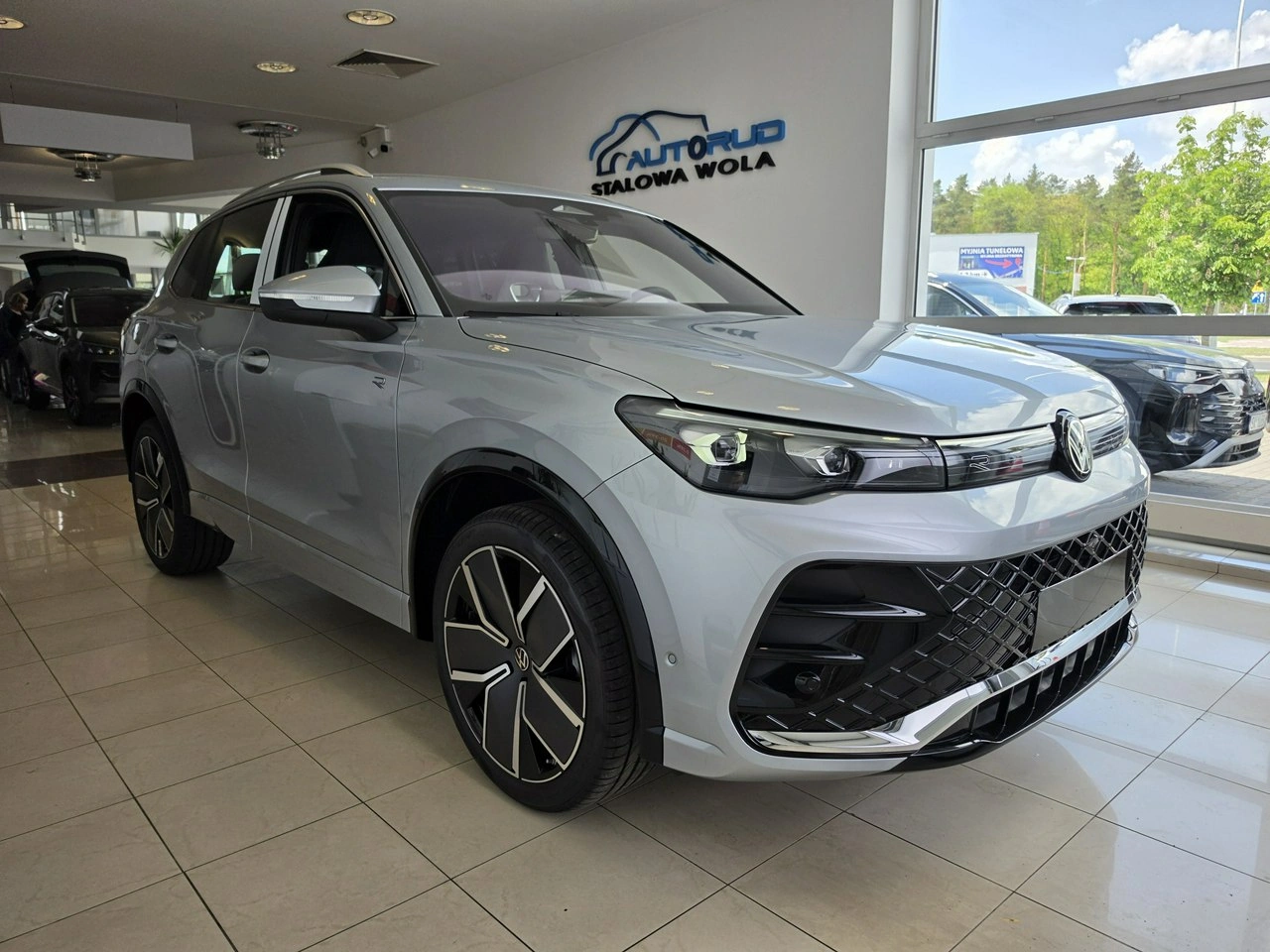 Volkswagen Tiguan - Zdjęcie 1