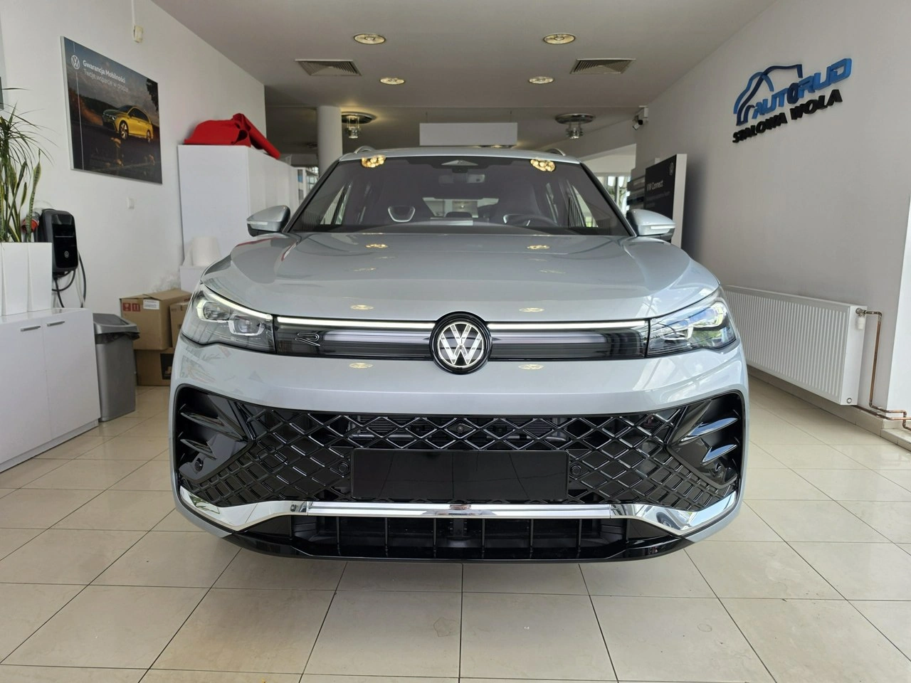 Volkswagen Tiguan - Zdjęcie 2