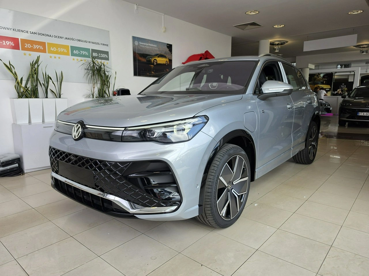 Volkswagen Tiguan - Zdjęcie 3