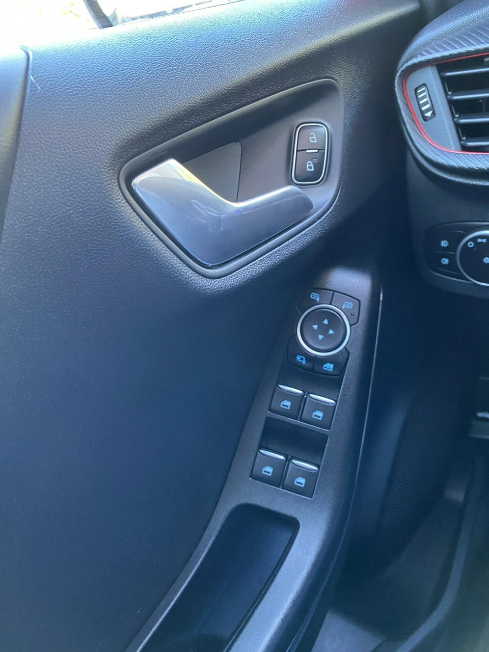 Ford Puma - Zdjęcie 18