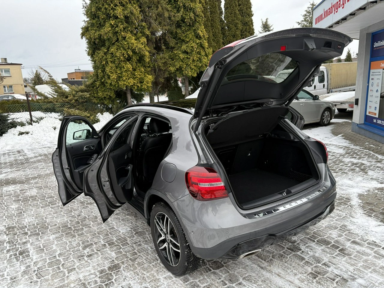 Mercedes GLA 220 - Zdjęcie 32