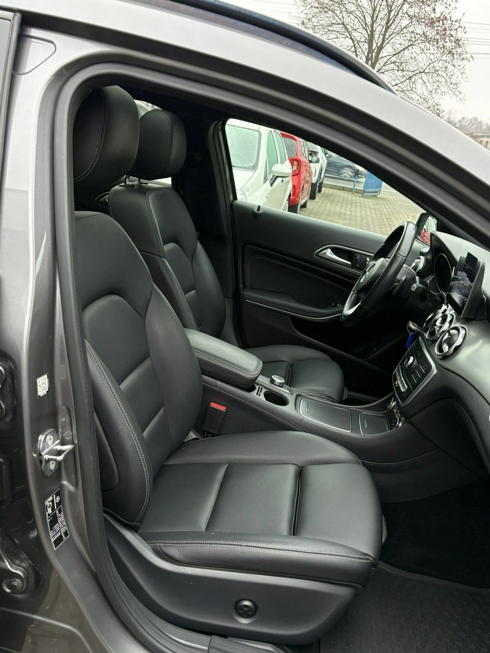 Mercedes GLA 220 - Zdjęcie 15