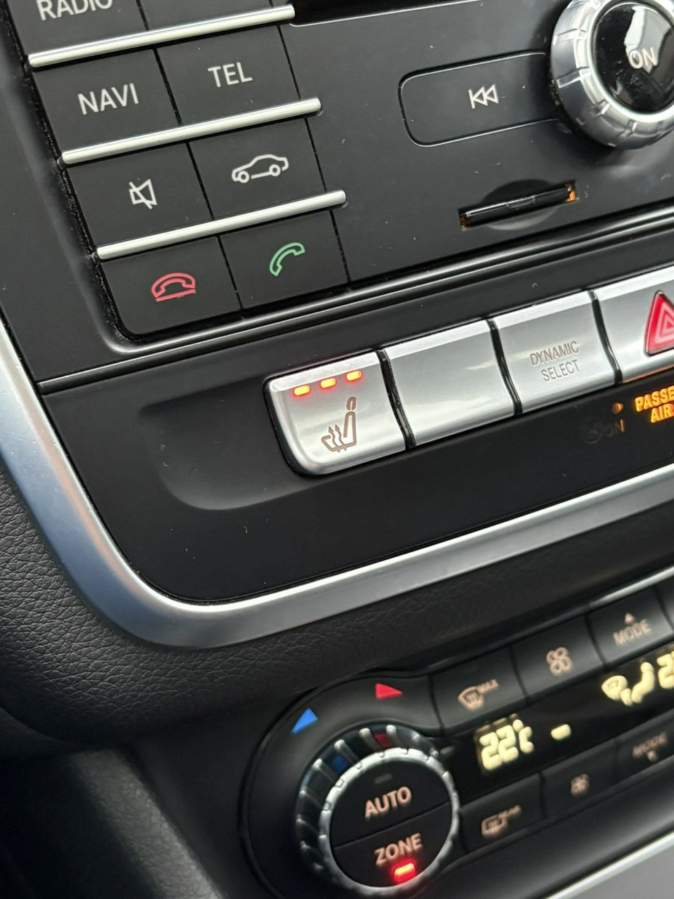 Mercedes GLA 220 - Zdjęcie 23