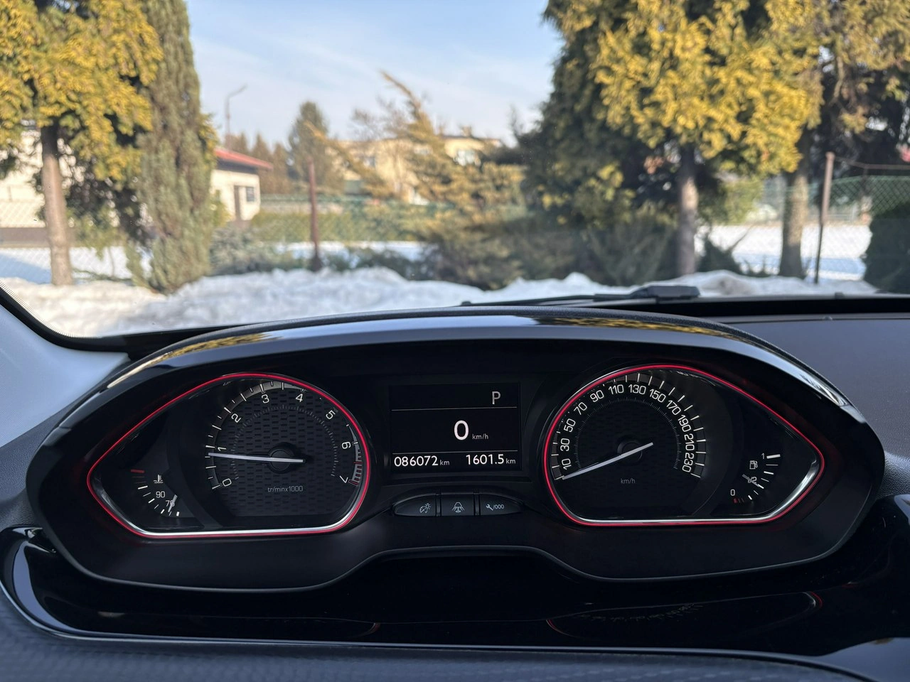 Peugeot 2008 - Zdjęcie 19