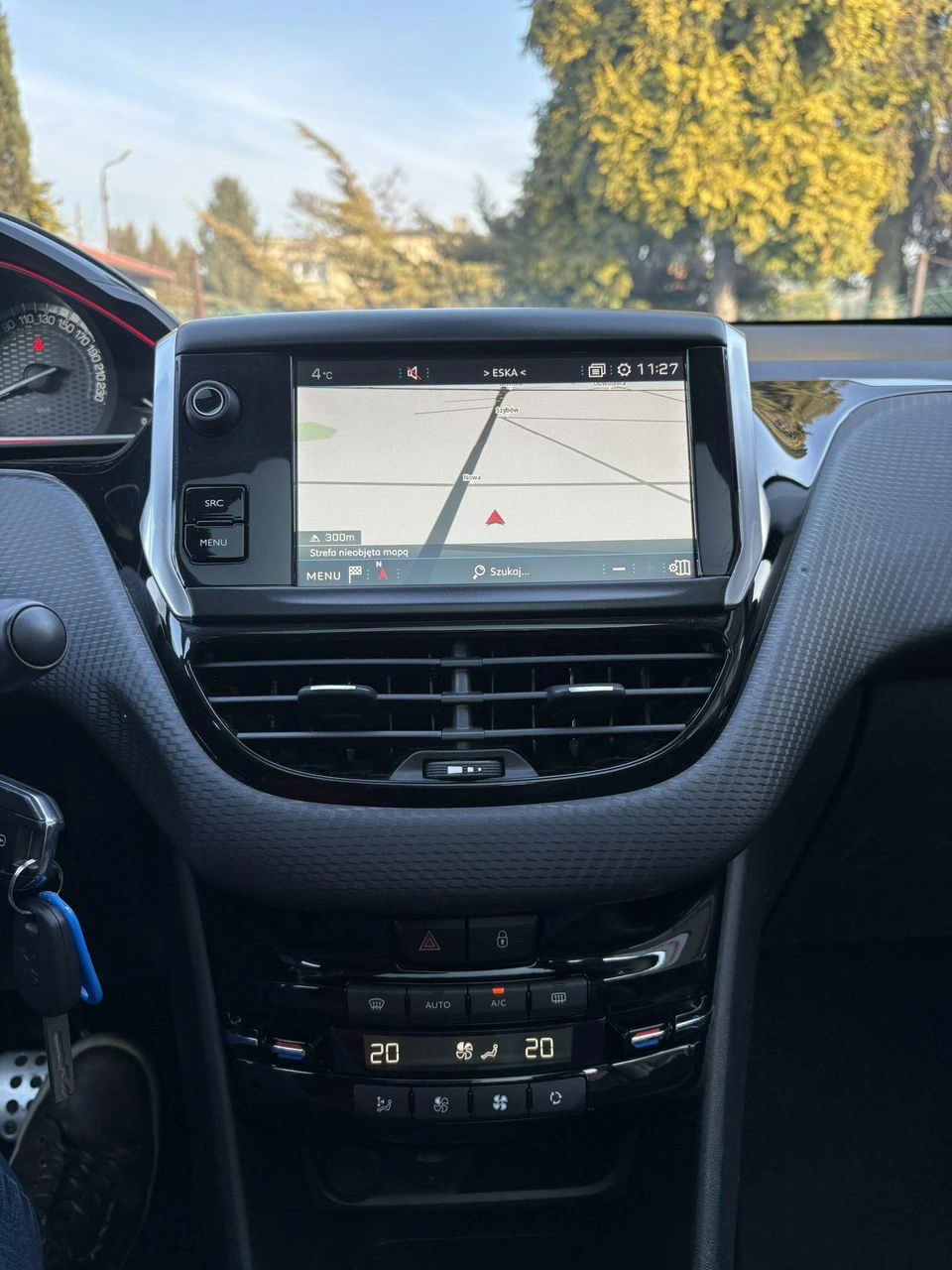 Peugeot 2008 - Zdjęcie 23