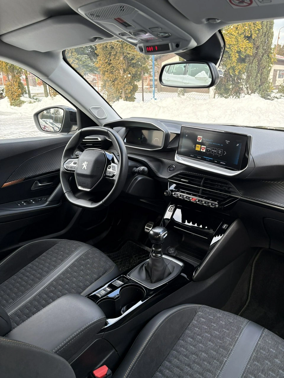 Peugeot 2008 - Zdjęcie 10