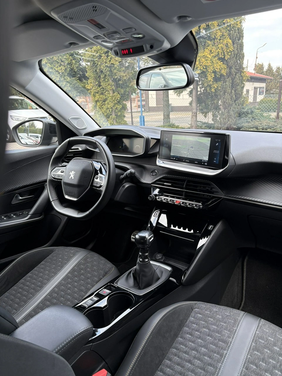 Peugeot 2008 - Zdjęcie 11