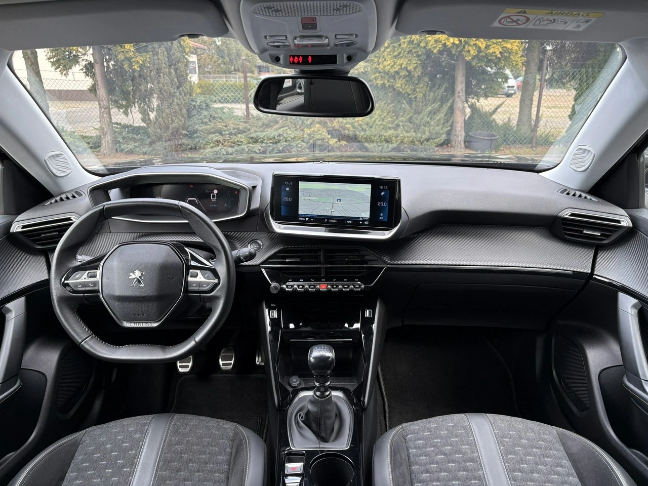 Peugeot 2008 - Zdjęcie 12