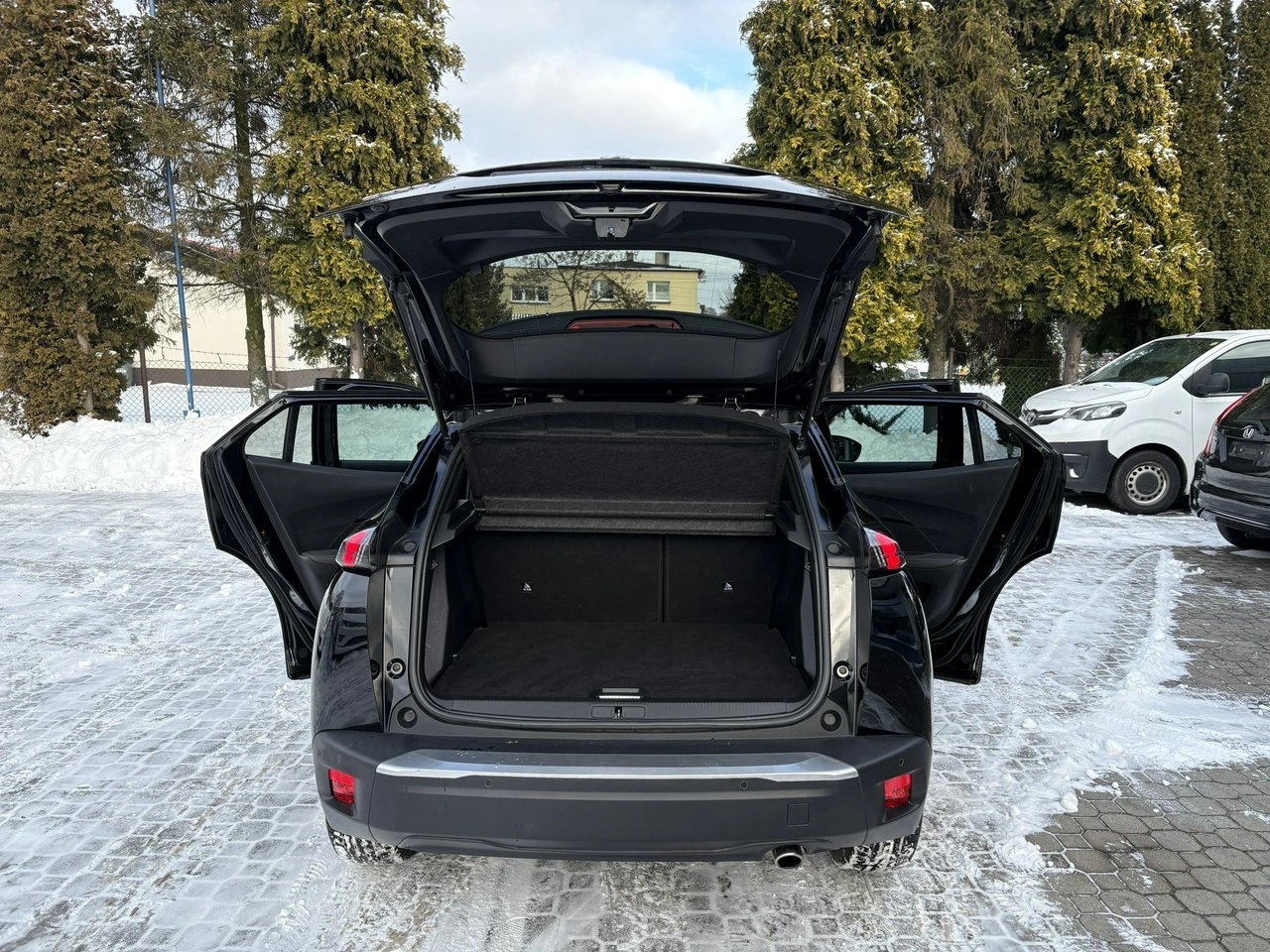 Peugeot 2008 - Zdjęcie 30