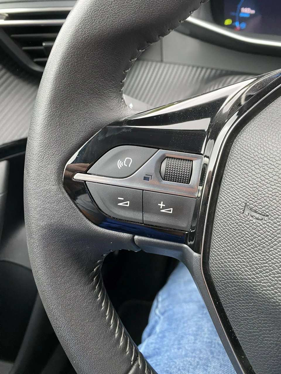 Peugeot 2008 - Zdjęcie 17