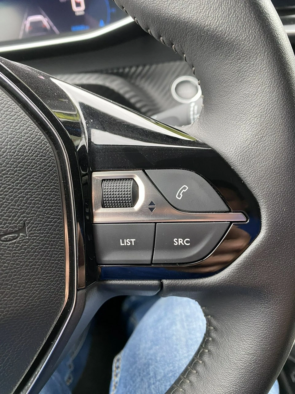 Peugeot 2008 - Zdjęcie 18