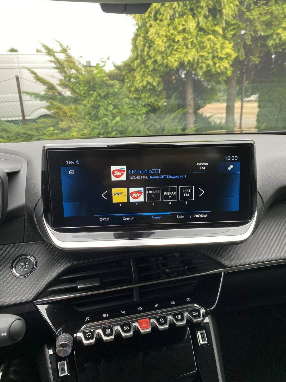 Peugeot 2008 - Zdjęcie 19