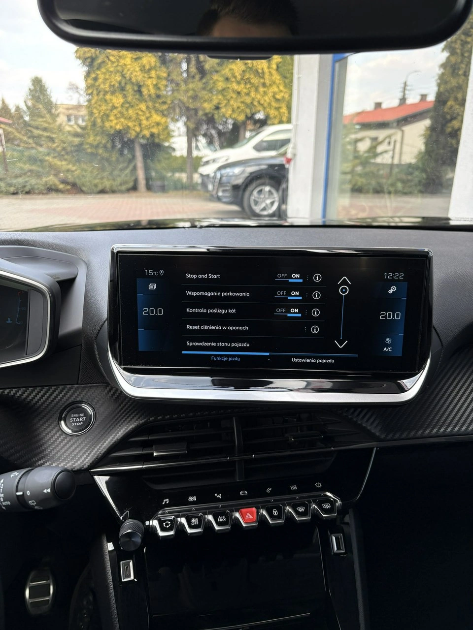 Peugeot 2008 - Zdjęcie 24