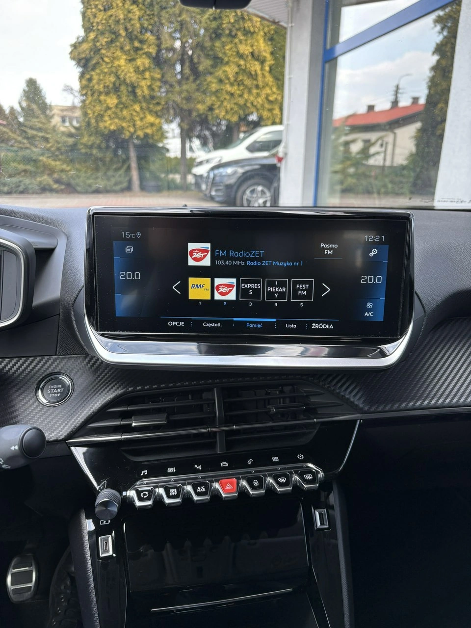 Peugeot 2008 - Zdjęcie 25