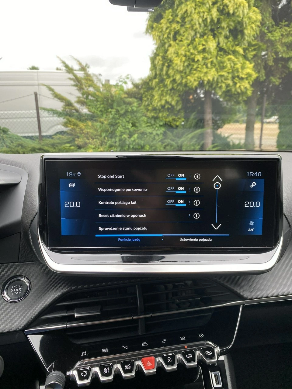 Peugeot 2008 - Zdjęcie 23