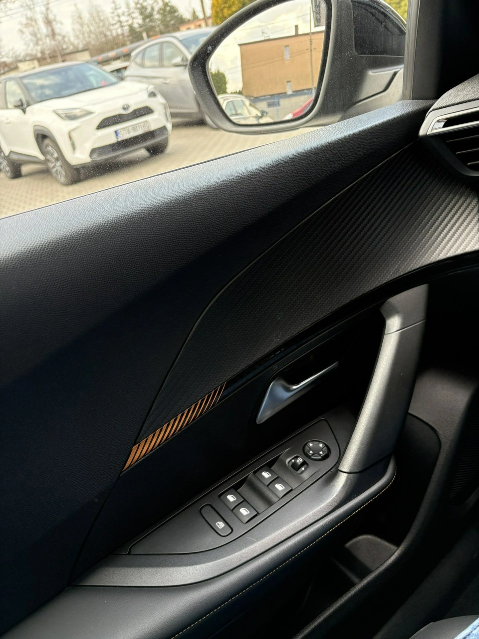 Peugeot 2008 - Zdjęcie 26