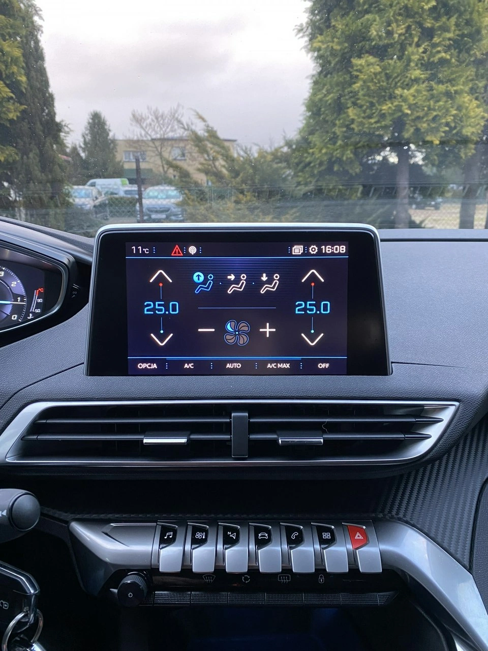 Peugeot 3008 - Zdjęcie 20