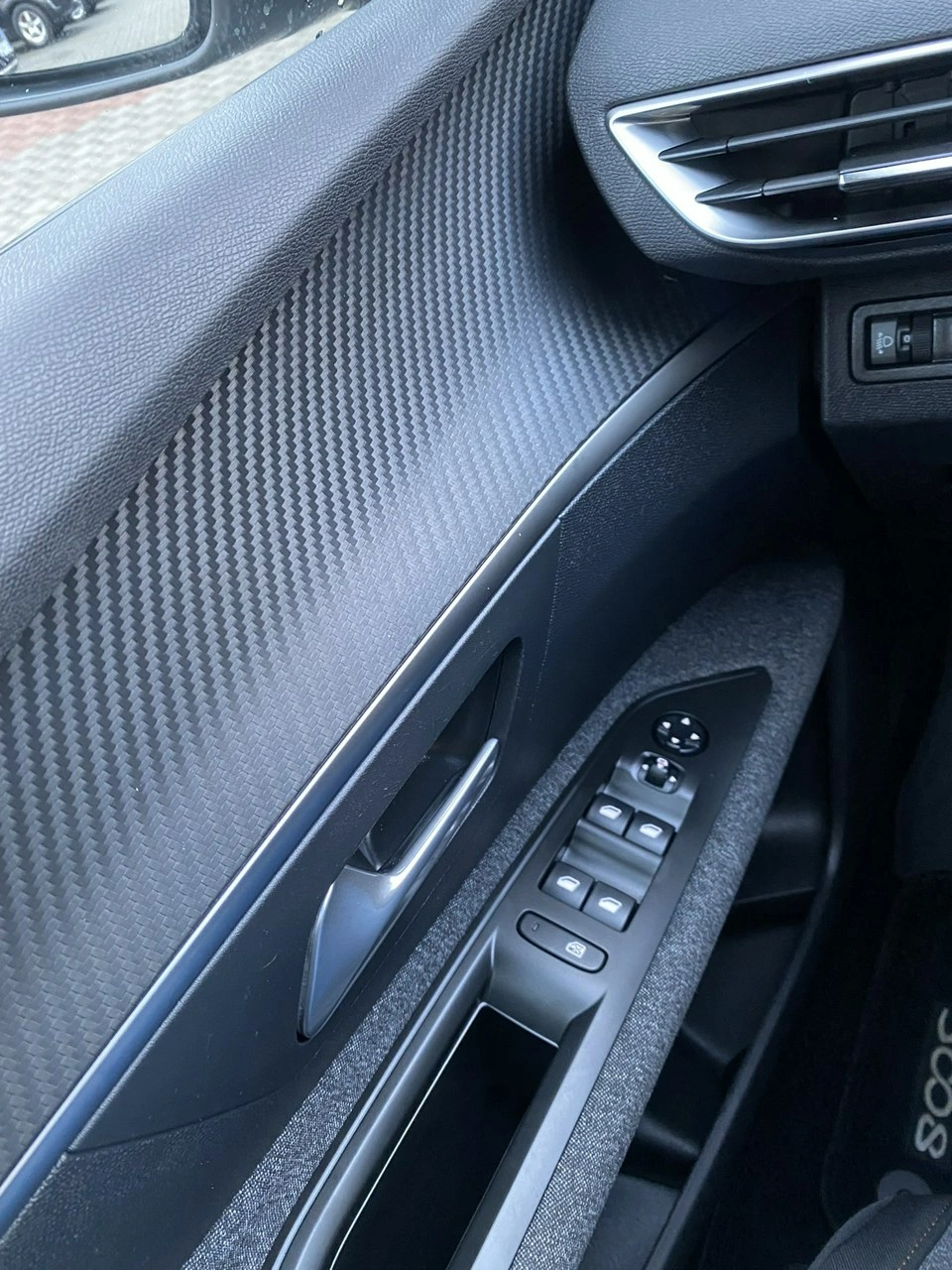 Peugeot 3008 - Zdjęcie 24