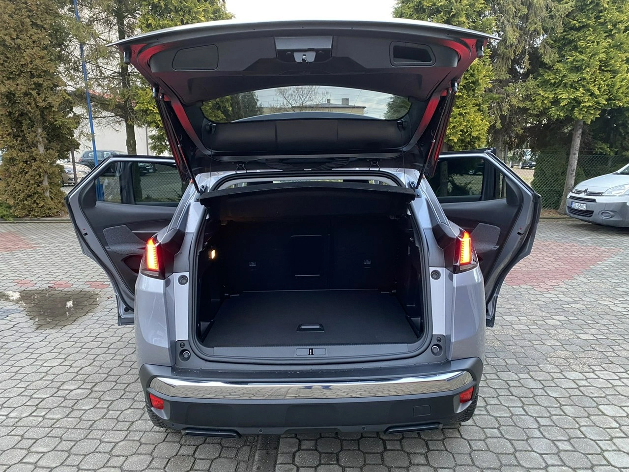 Peugeot 3008 - Zdjęcie 28