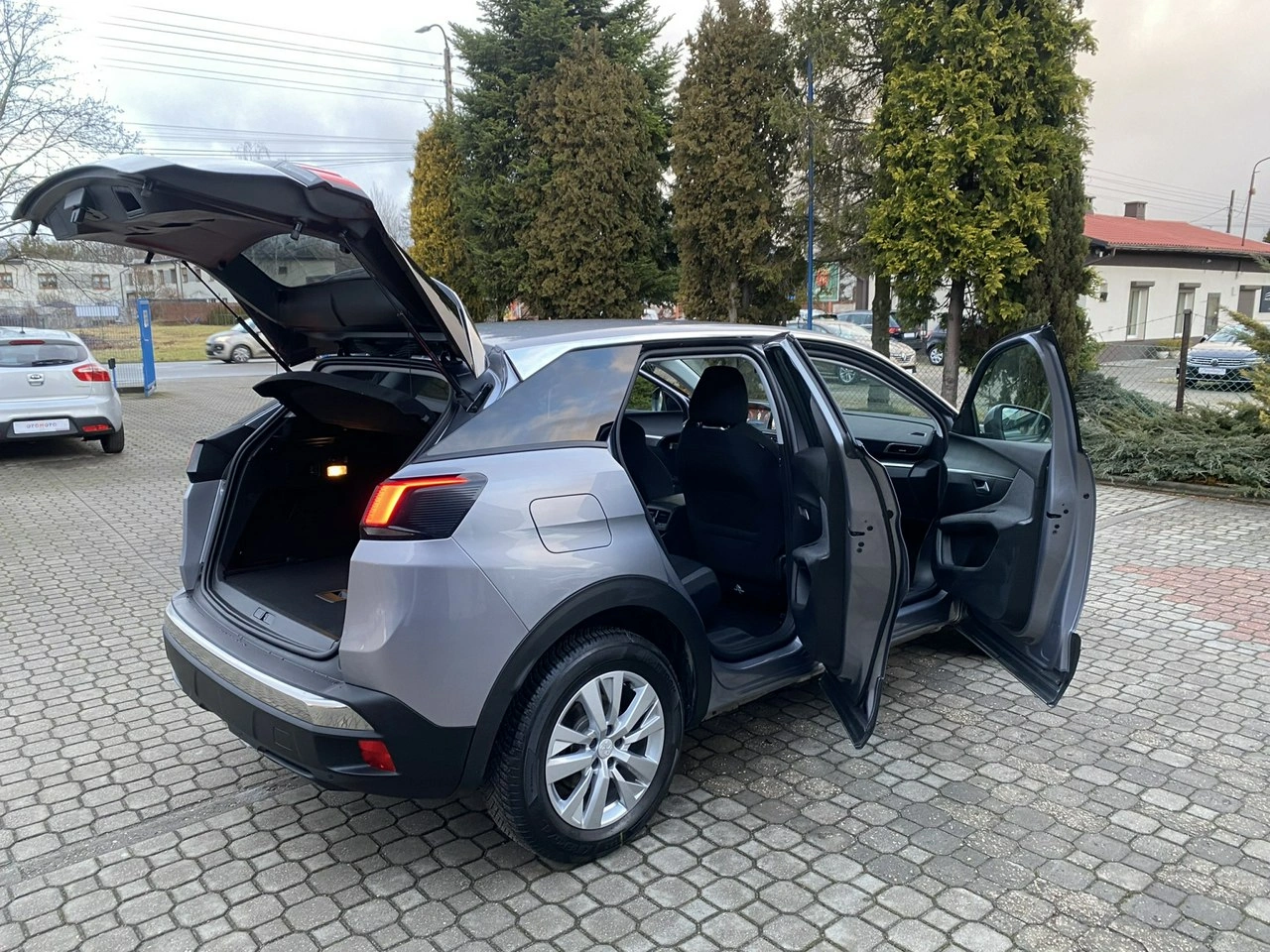 Peugeot 3008 - Zdjęcie 29