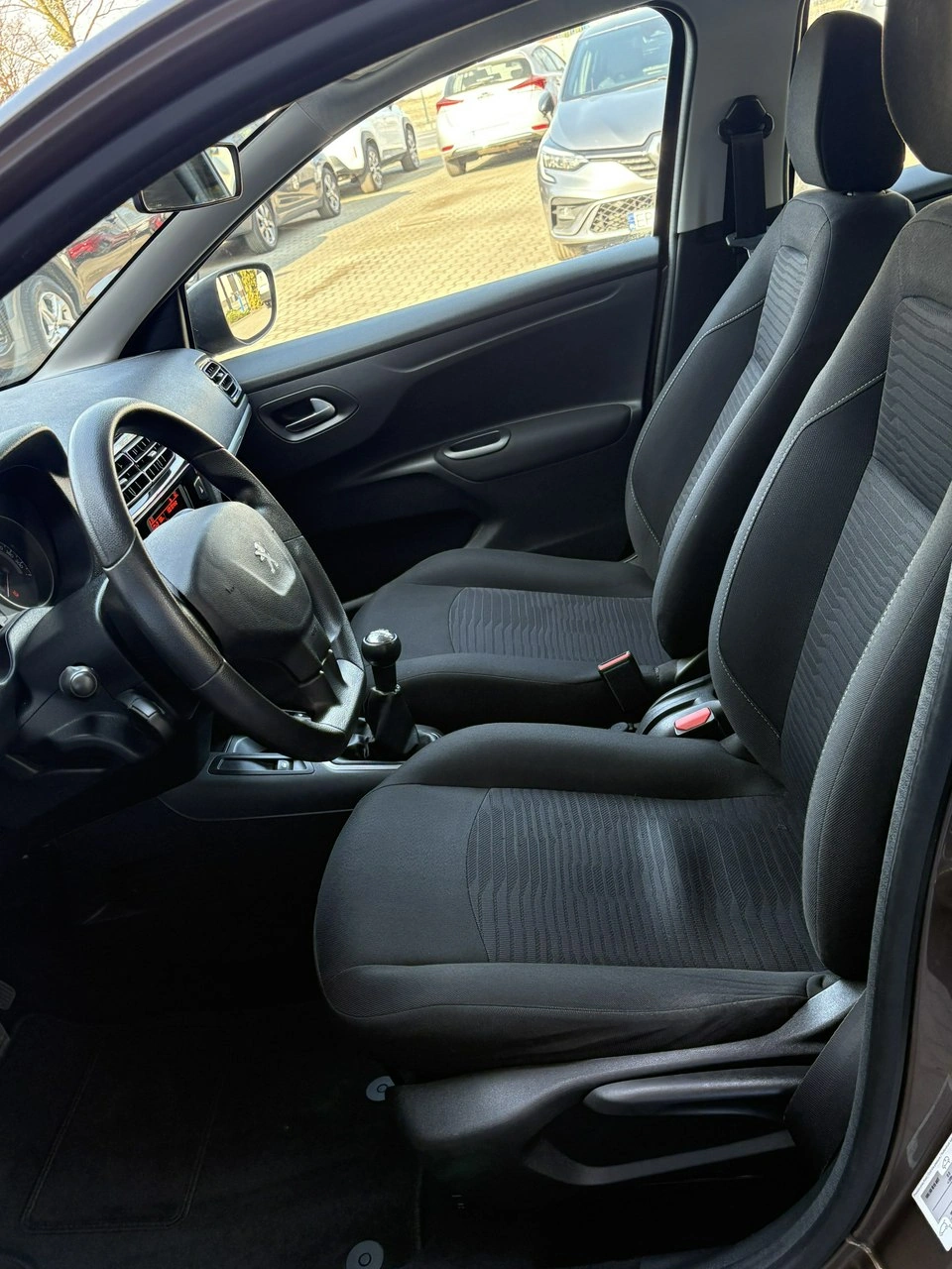 Peugeot 301 - Zdjęcie 10