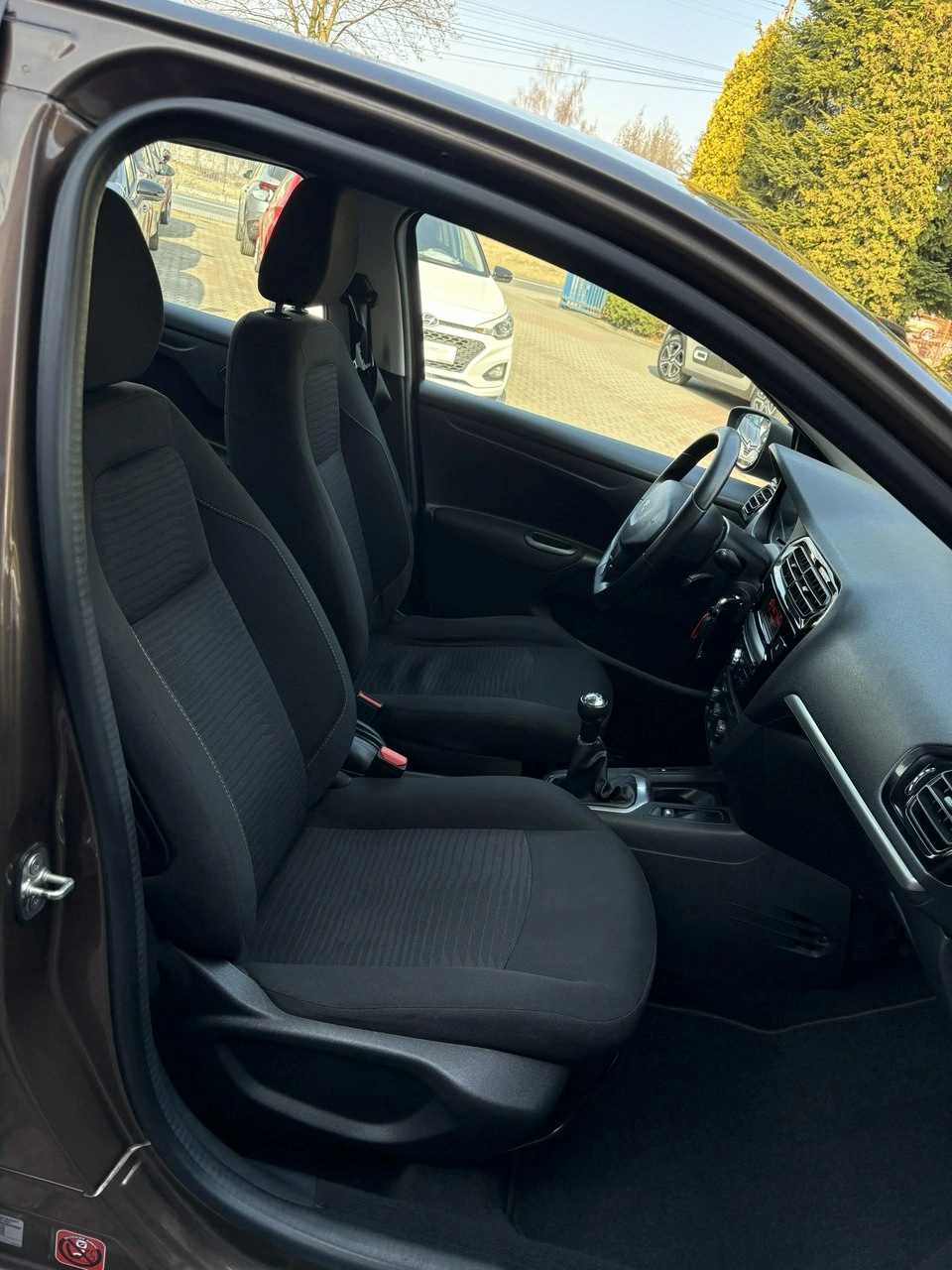 Peugeot 301 - Zdjęcie 12